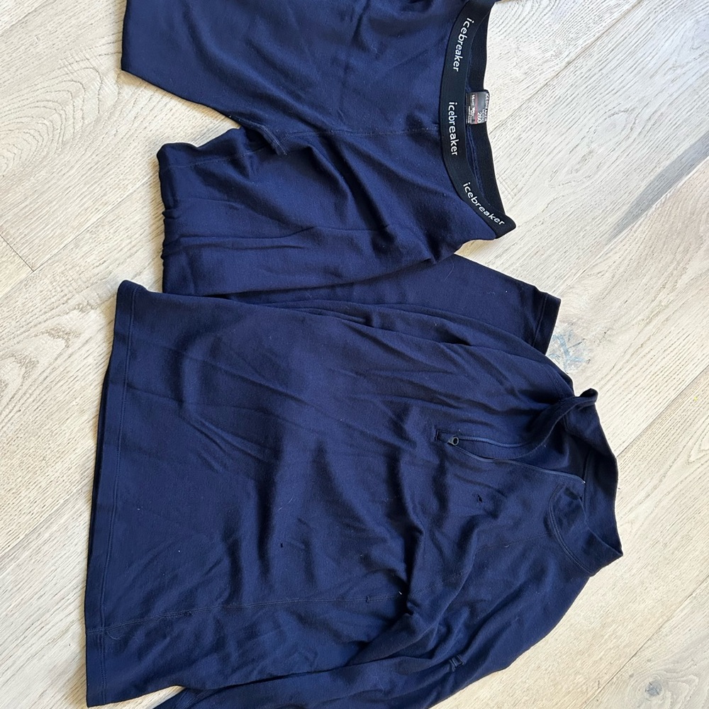Icebreaker Navy Base Layer Set